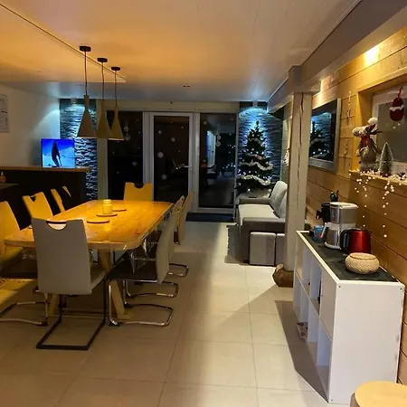 Le Grand Charlyse, De 1 à 10 Personnes Stotzheim