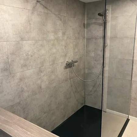 Le Grand Charlyse, De 1 à 10 Personnes * Stotzheim