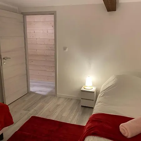 Casa de Férias Le Grand Charlyse, De 1 à 10 Personnes *