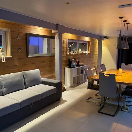 Le Grand Charlyse, De 1 à 10 Personnes Casa de Férias Stotzheim