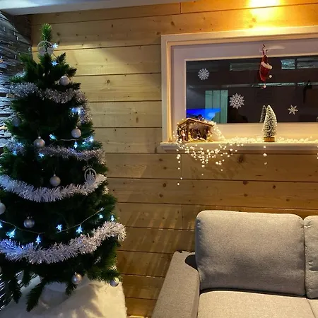 Casa de Férias Le Grand Charlyse, De 1 à 10 Personnes *