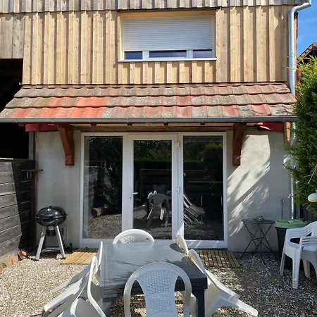 Casa de Férias Le Grand Charlyse, De 1 à 10 Personnes *